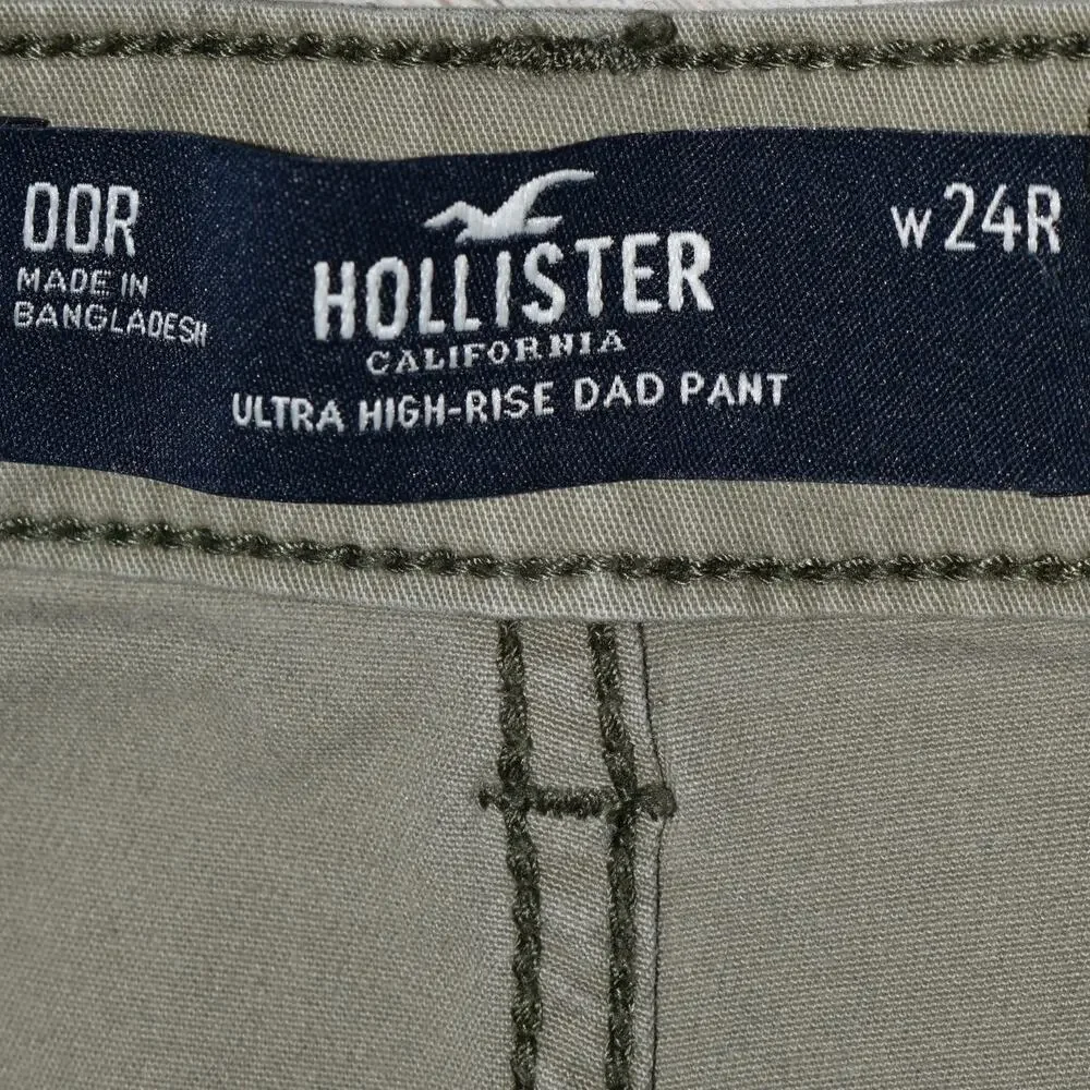 Hollister Women's Cargo Dad Pants 00 / 24 Green Butterfly Ultra High Rise Y2K